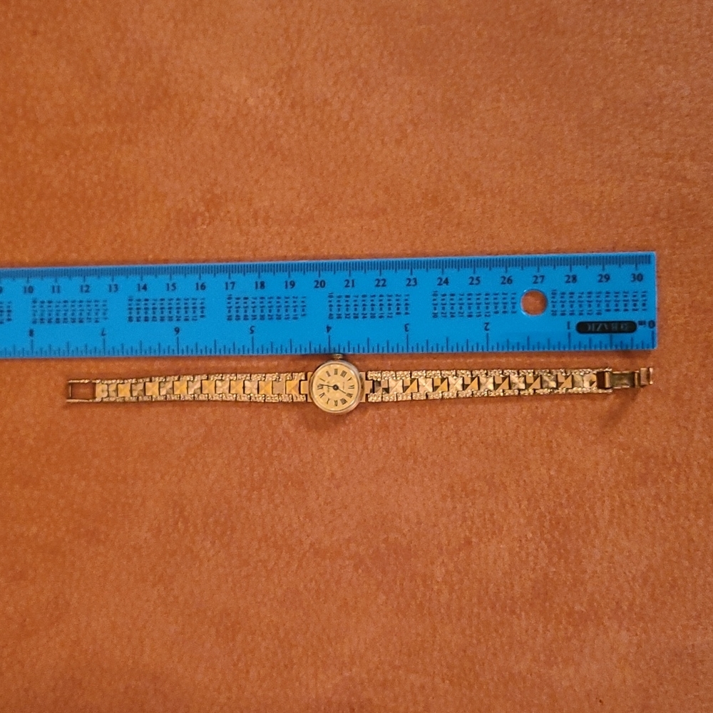 Vintage gold plated Russian wrist watch - Picture 12 of 16